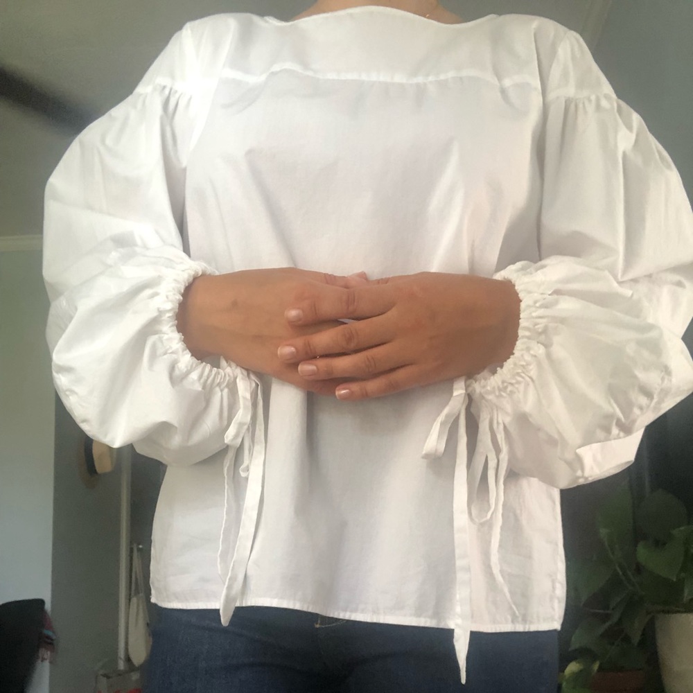 Balloon sleeves cotton blouse
